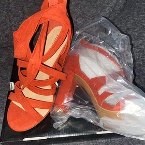 Burnt orange 3” block wrap around ankle heel